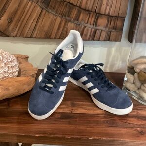 Adidas Men’s  Originals Gazelle Suede  Sneakers , Navy Blue, Size 12